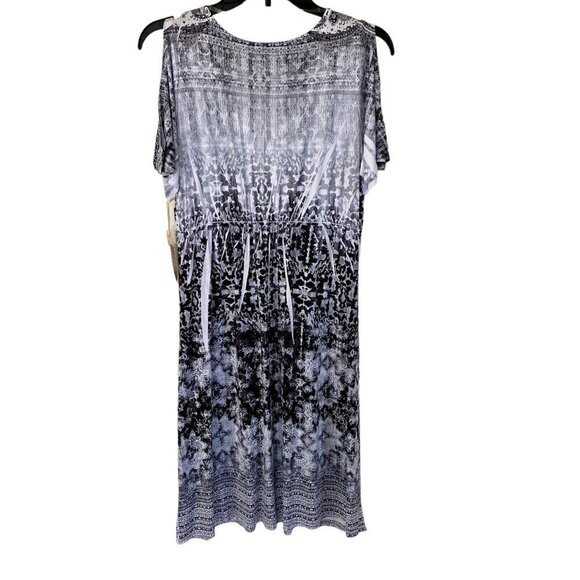 World Unity Women's S black and white casual dress open shoulders and sequin - Picture 13 of 15